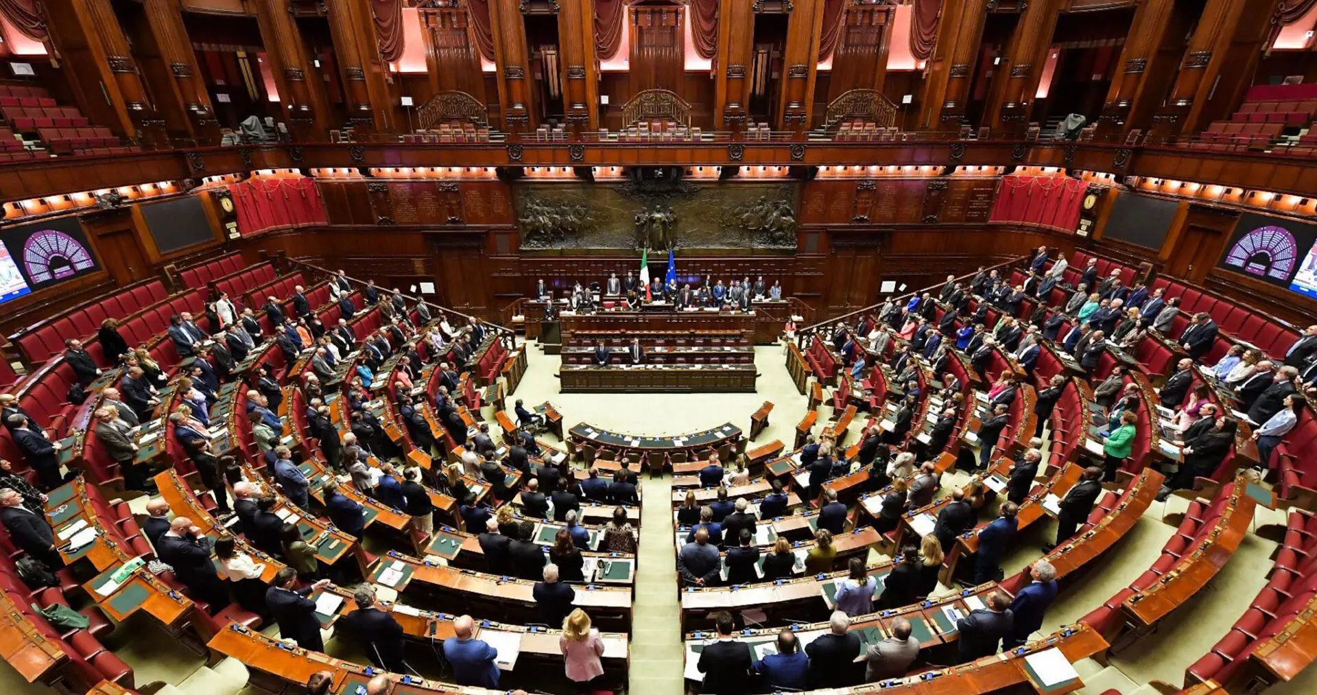 LEGGE N. 132/2025– DISPOSIZIONI IN MATERIA DI INTELLIGENZA ARTIFICIALE E LAVORO