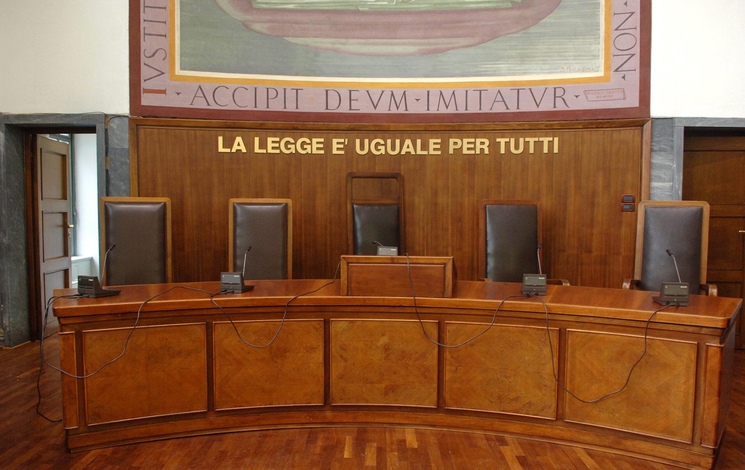 LICENZIAMENTO PER GMO (GIUSTIFICATO MOTIVO OGGETTIVO), RIORGANIZZAZIONE AZIENDALE E UTILIZZO DELL’INTELLIGENZA ARTIFICIALE